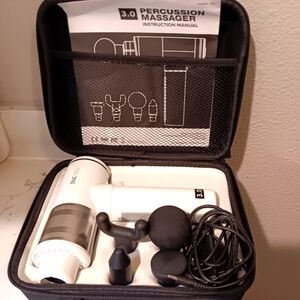 Everlast RCVR 3.0 Percussion Massage Tool